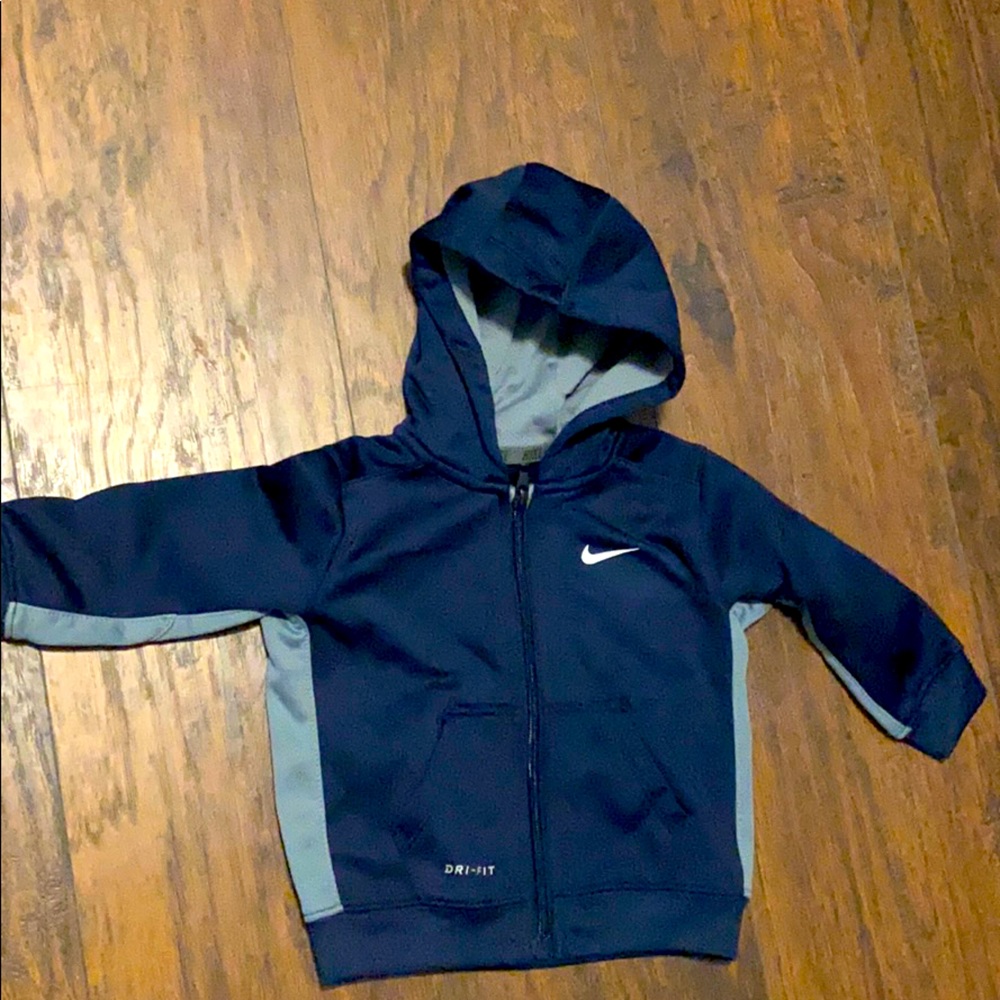 Nike Dri fit jacket Boys size 12 months